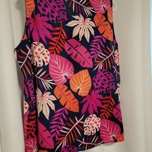 Violet + Claire XL sleeveless multicolored blouse